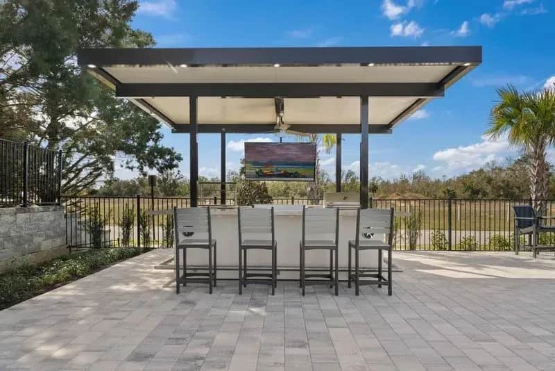 Golfside Grace — 8-bedroom vacation home with a private pool at Reunion Resort, Kissimmee, FL