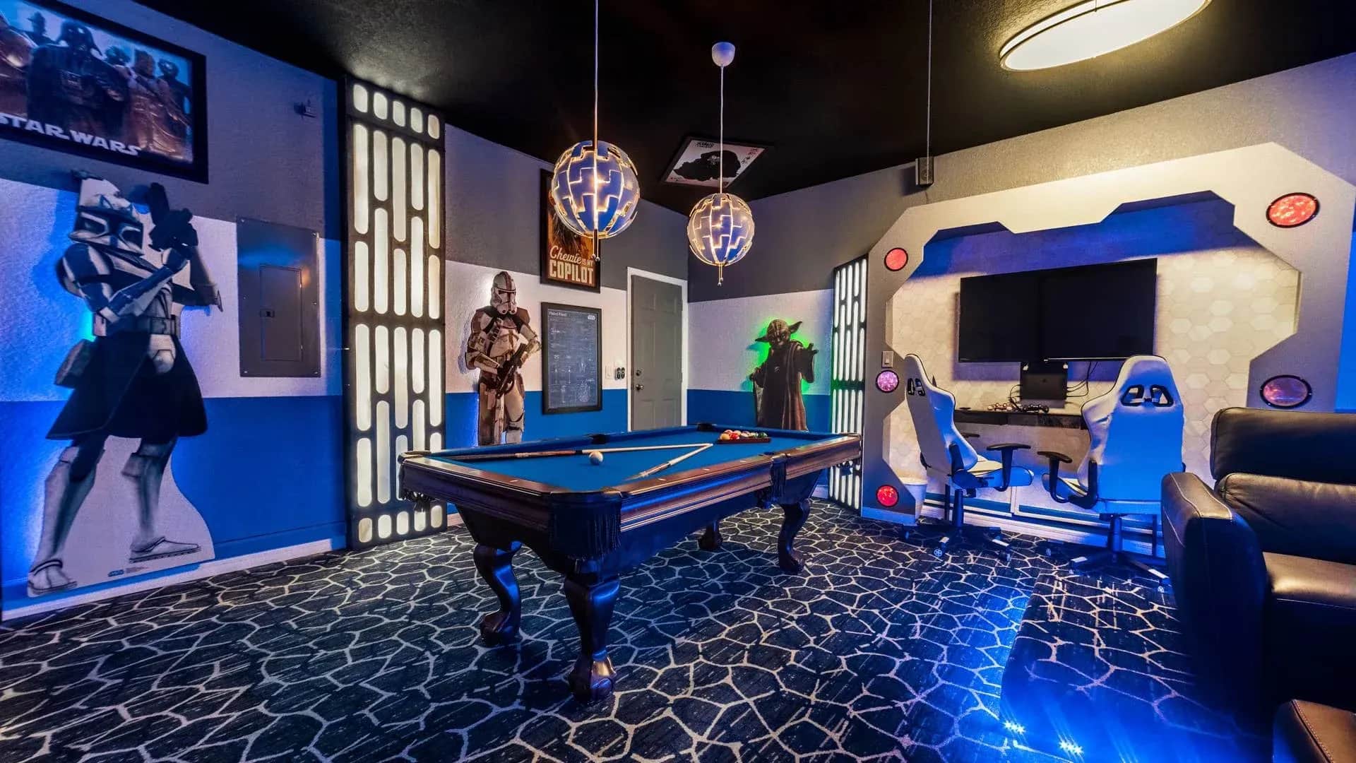 The Skywalker — 6-bedroom vacation home with a private pool at Windsor Hills Resort, Kissimmee, FL