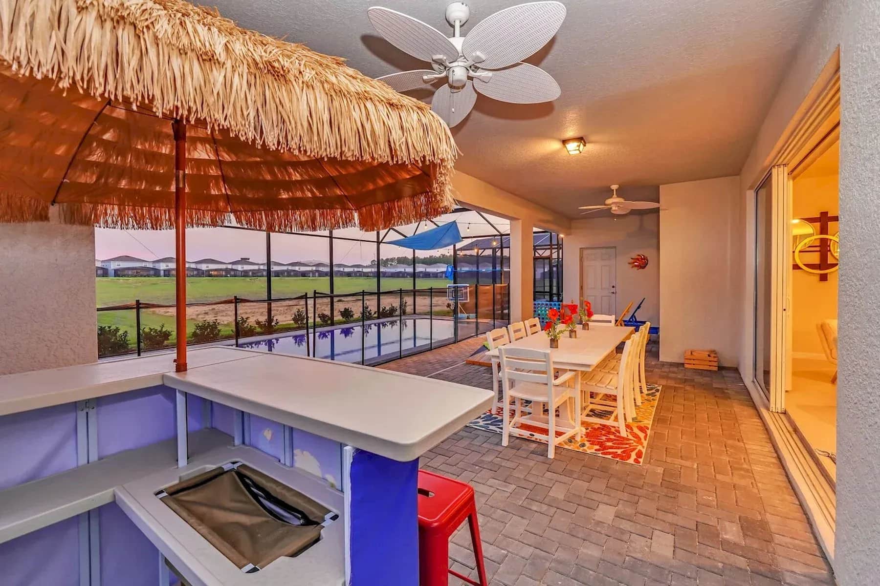 Island Dream Villa — 10-bedroom vacation home with a private pool at Windsor Island, Kissimmee, FL