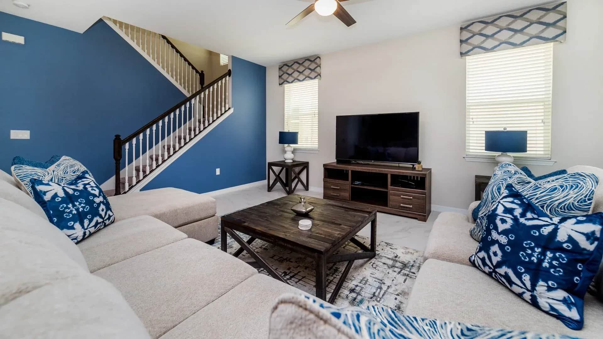 Cote d' azur. — 6-bedroom vacation home with a private pool at Solara Resort, Kissimmee, FL