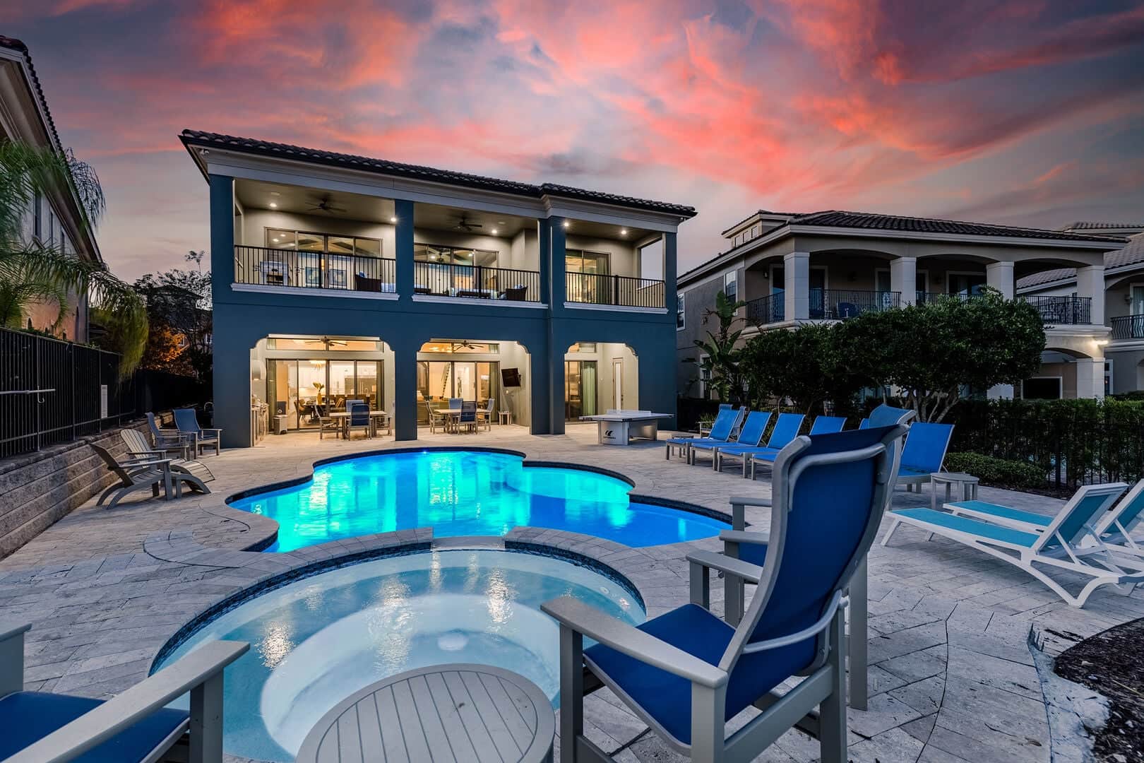 Tropical Cascade Residence — 7-bedroom vacation home with a private pool at Reunion Resort, Kissimmee, FL