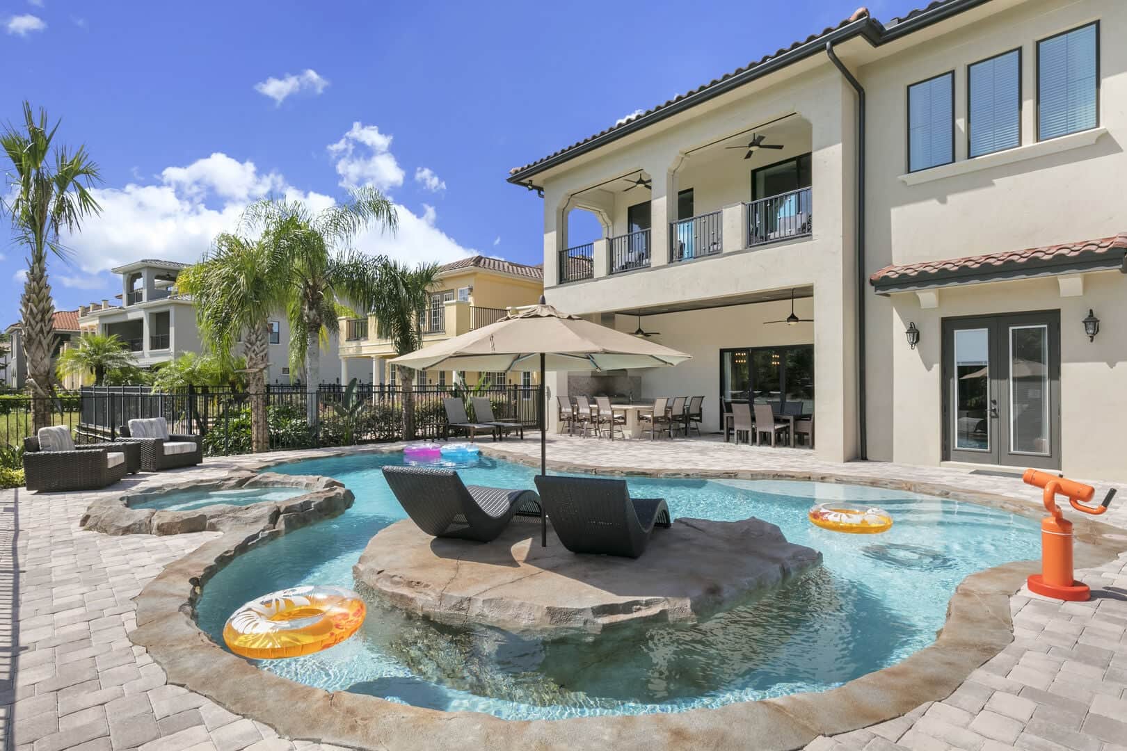 Grand Palmetto Palace — 9-bedroom vacation home with a private pool at Reunion Resort, Kissimmee, FL