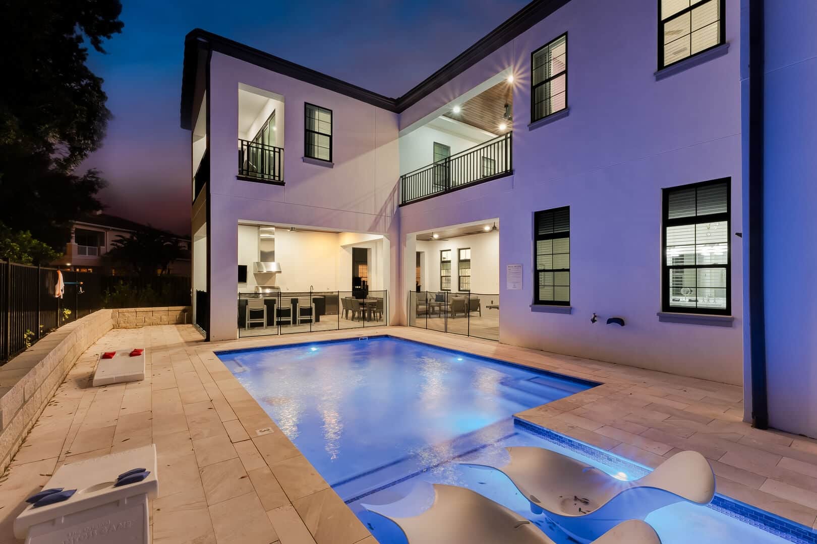 Crystal Waterside Mansion — 10-bedroom vacation home with a private pool at Reunion Resort, Kissimmee, FL