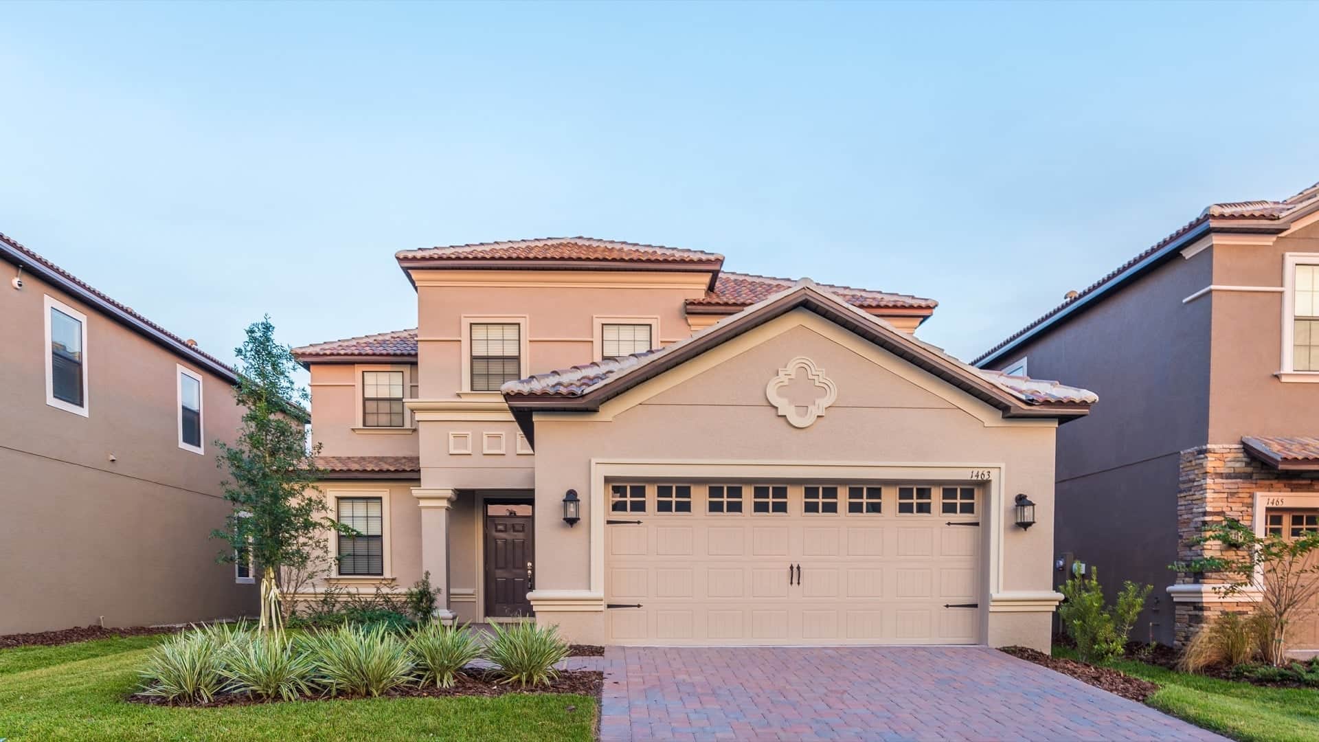 Fairway Haven — 5-bedroom vacation home with a private pool at ChampionsGate, Davenport, FL