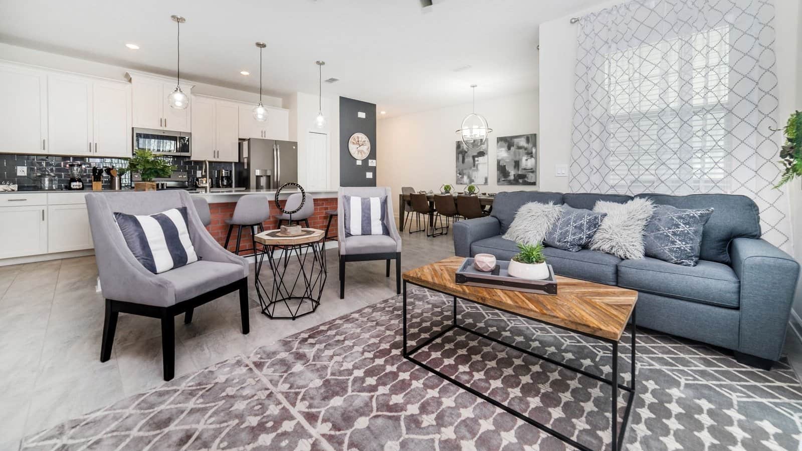 City Lights — 4-bedroom vacation home with a private pool at Storey Lake Resort, Kissimmee, FL