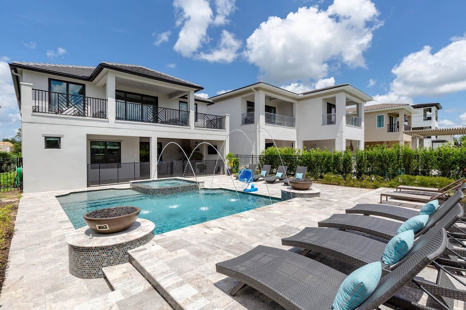 The Ivory Crest — 6-bedroom vacation home with a private pool at Reunion Resort, Kissimmee, FL