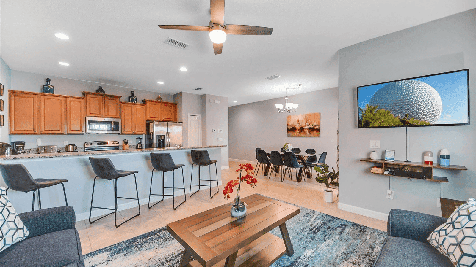 The Palms — 4-bedroom vacation home with a private pool at Paradise Palms Resort, Kissimmee, FL