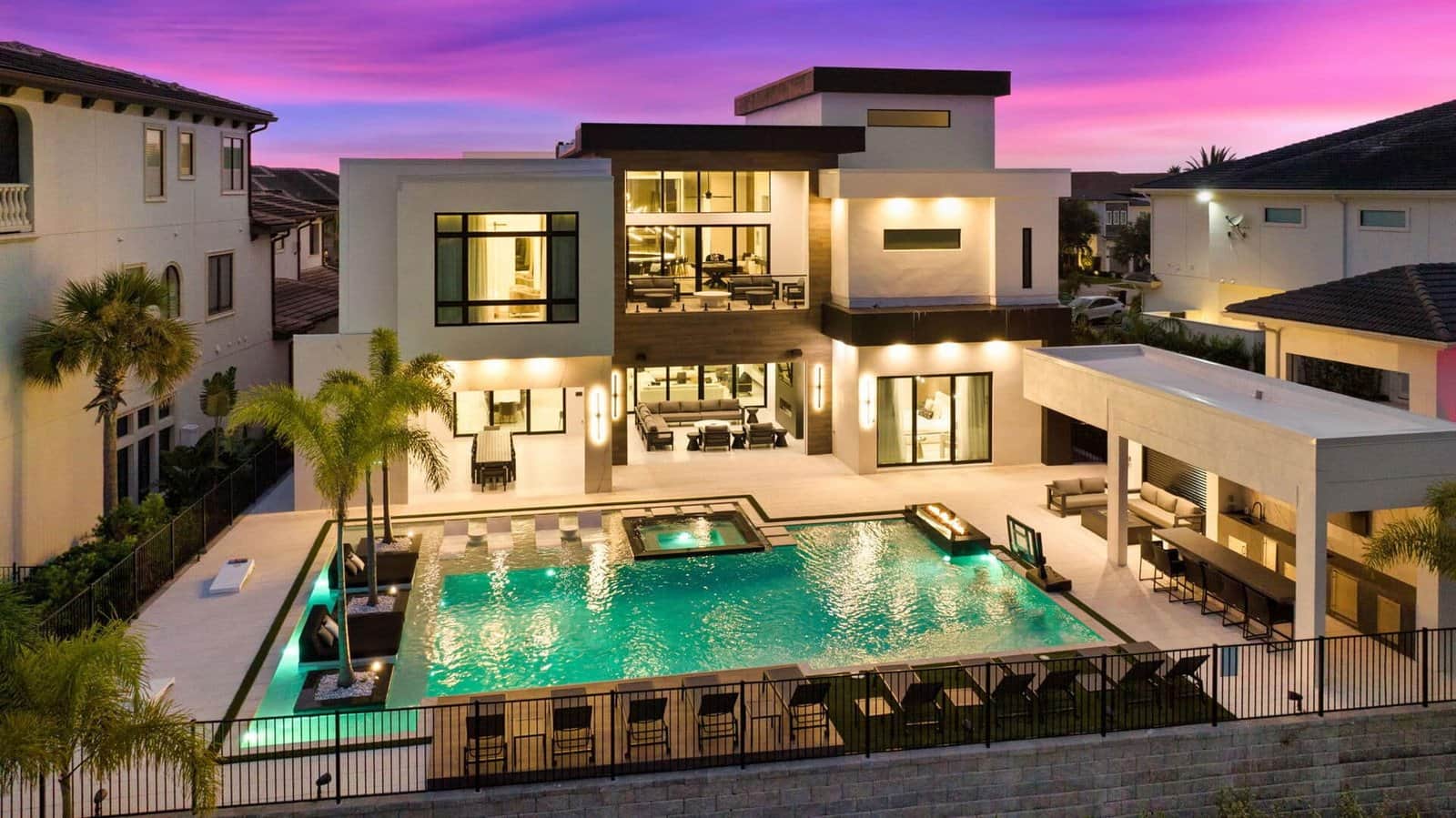 Villa Elan at Reunion — 11-bedroom vacation home with a private pool at Reunion Resort, Kissimmee, FL