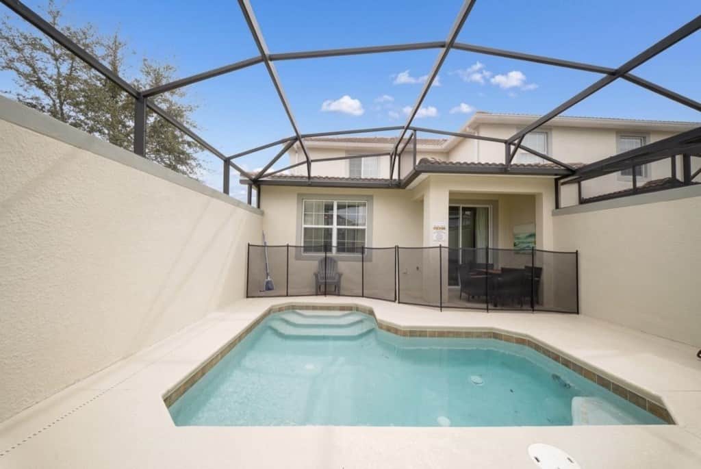 Citrus Walk Townhome — 5-bedroom vacation home with a private pool at ChampionsGate, Davenport, FL