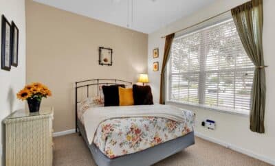 The Sunny Nest – 3 Bed 3 Bath Sleeps 8 – From $162