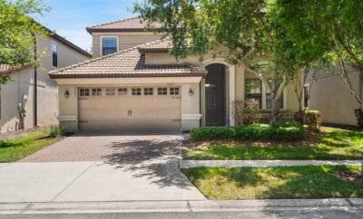 Golden Palms Retreat – 6 Bed  6 Bath Sleeps 14 – from $275